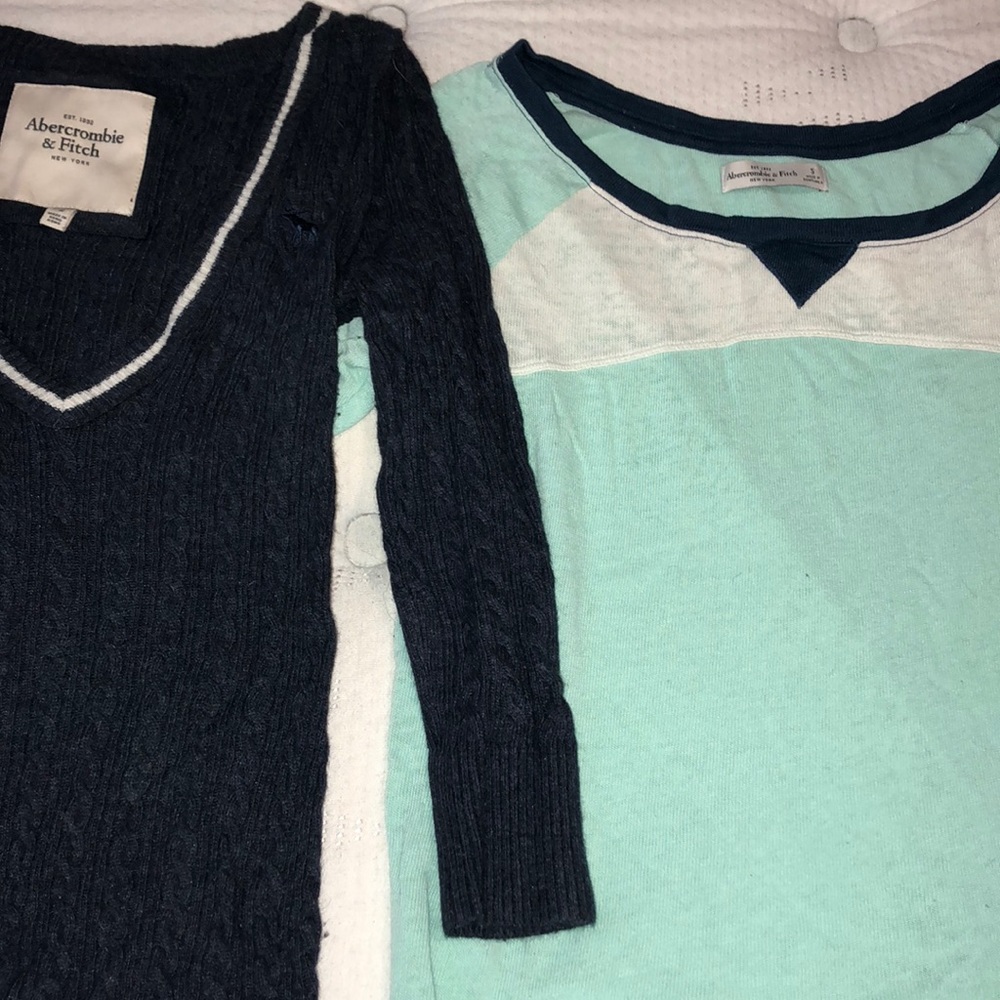2 Abercrombie & Fitch Sweaters • S/M